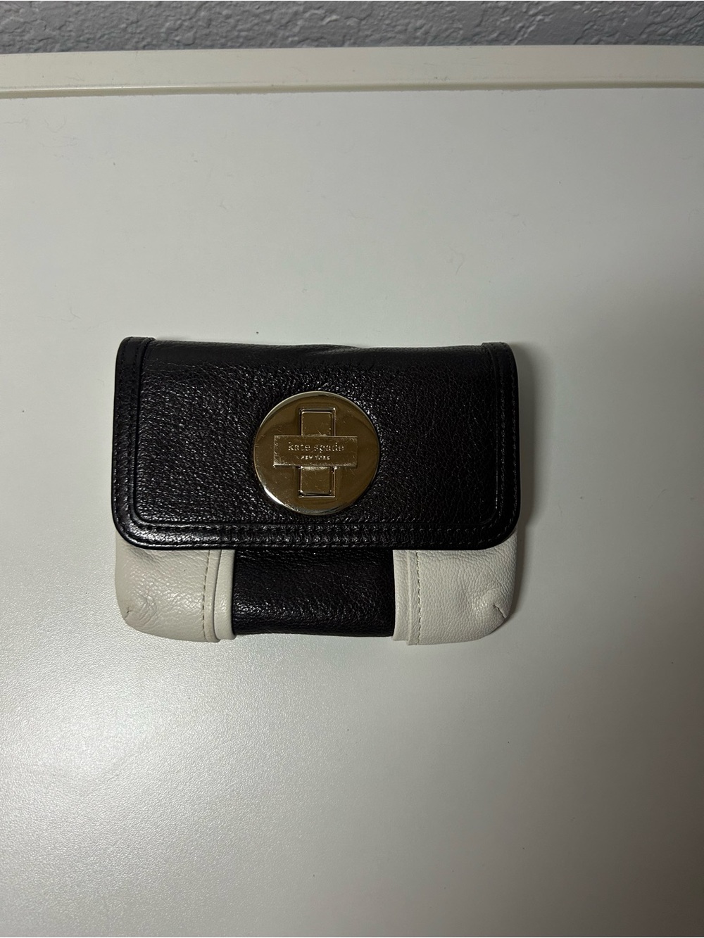 kate spade turnlock leather wallet